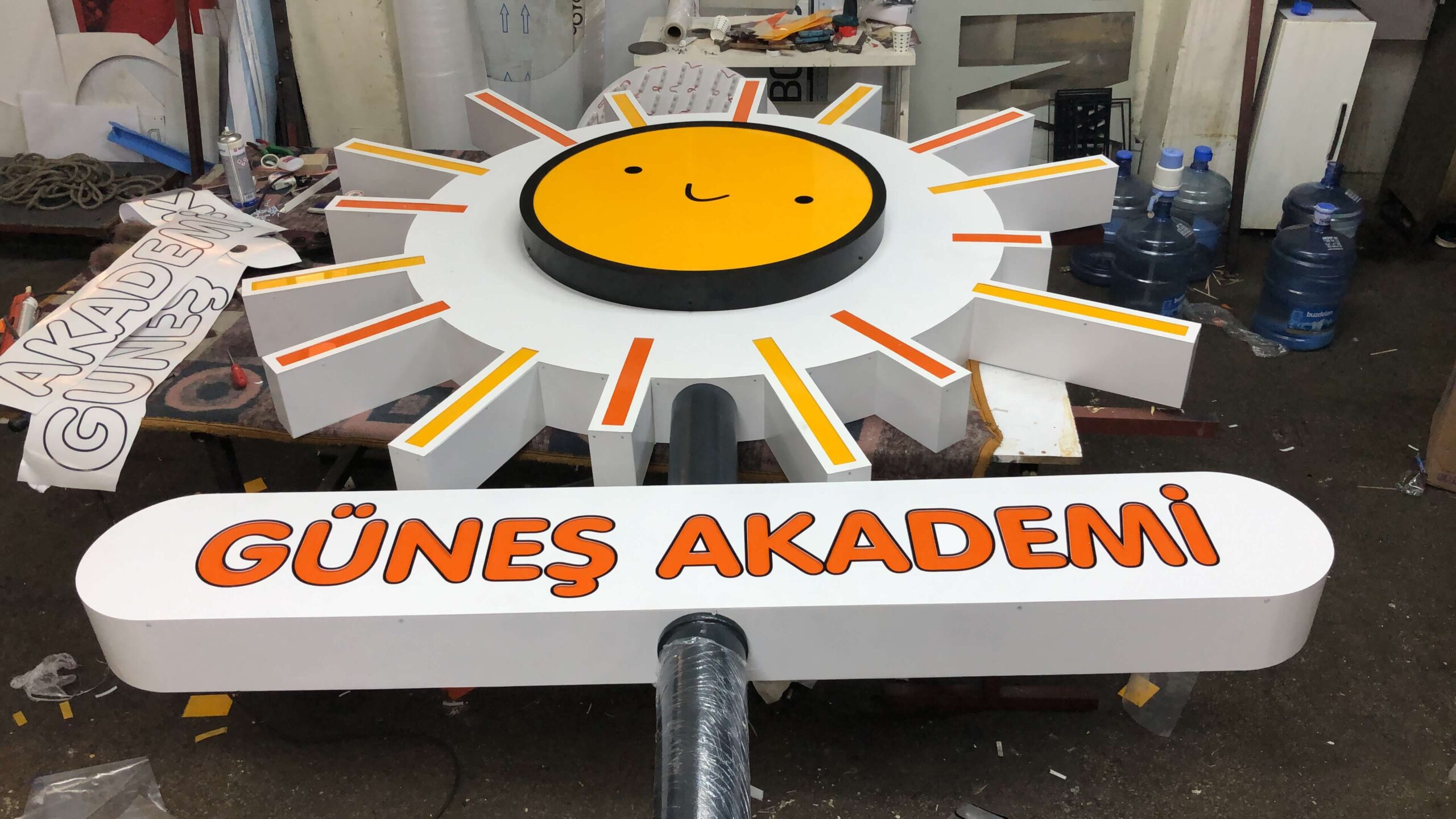 A2 Reklam'dan şık pilon tabela A2 Reklam'dan şık pilon tabela