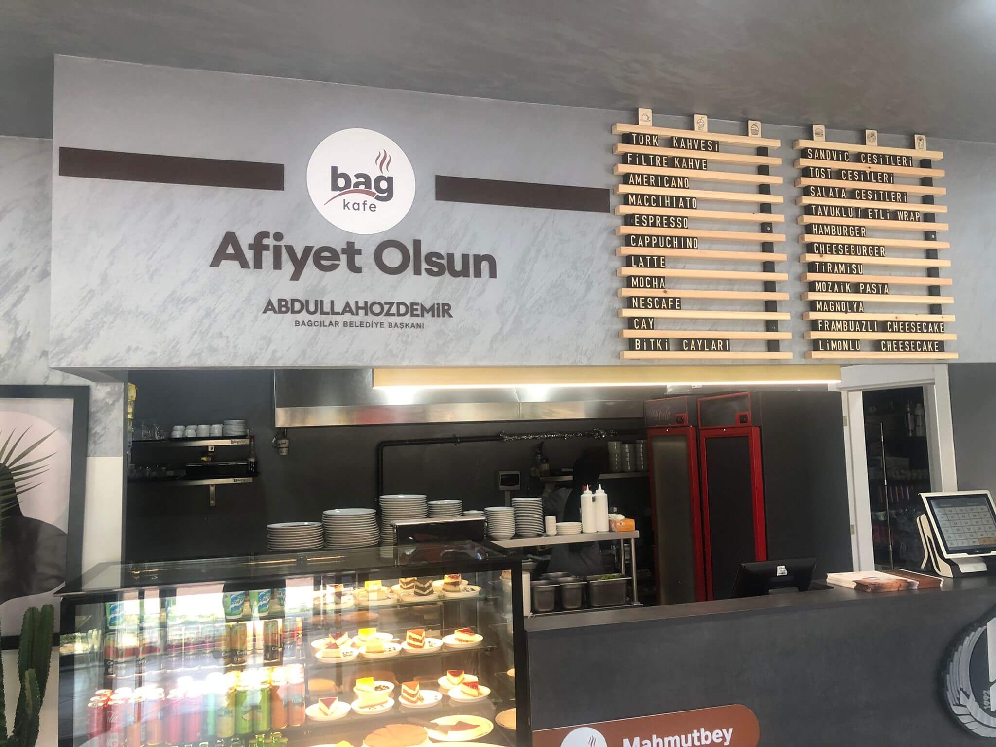 A2 Reklam Kartal tabela tasarımları – Dayanıklı ve estetik çözümlerle işletmenizi öne çıkarın.